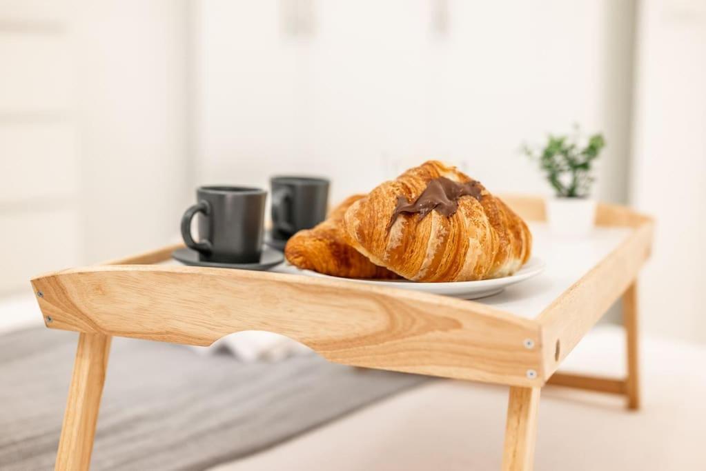 Verdi'S Nest - Loft With Wifi And Netflix Милано Екстериор снимка
