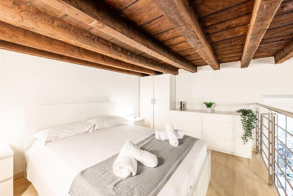 Verdi'S Nest - Loft With Wifi And Netflix Милано Екстериор снимка