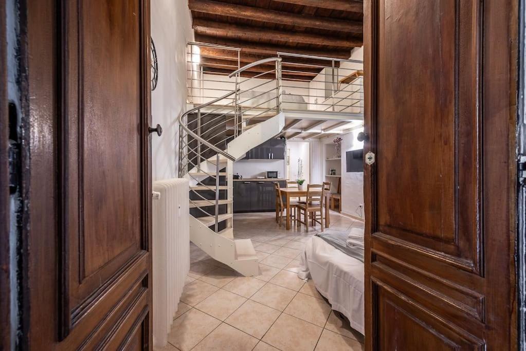 Verdi'S Nest - Loft With Wifi And Netflix Милано Екстериор снимка