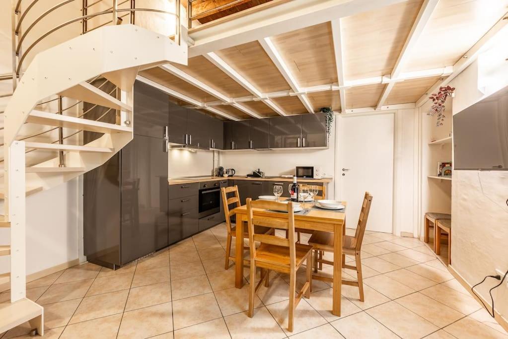 Verdi'S Nest - Loft With Wifi And Netflix Милано Екстериор снимка