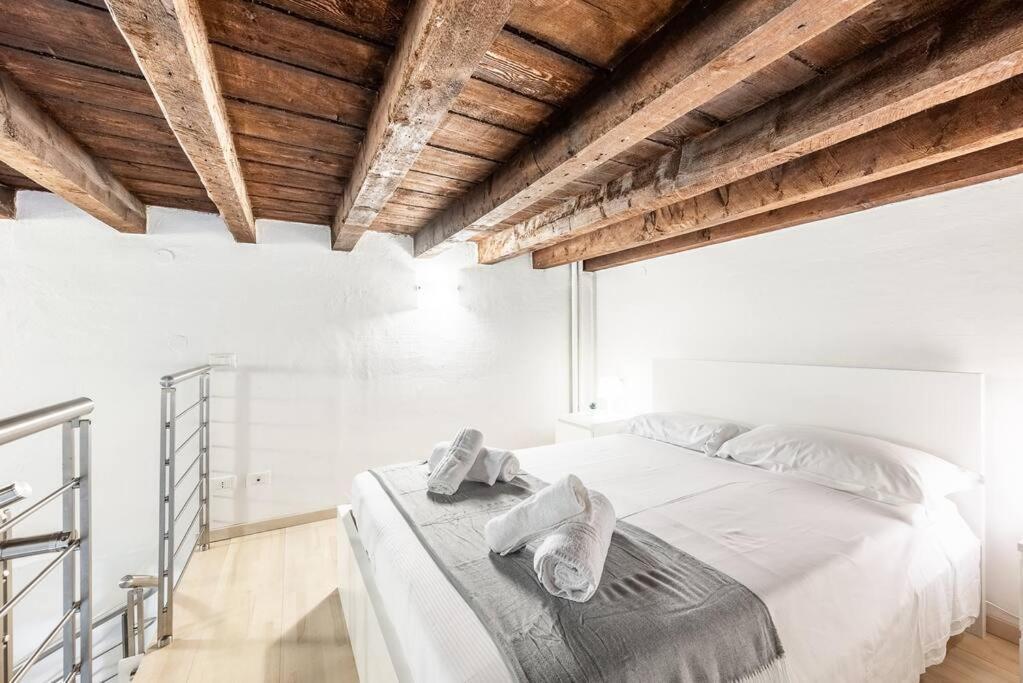 Verdi'S Nest - Loft With Wifi And Netflix Милано Екстериор снимка
